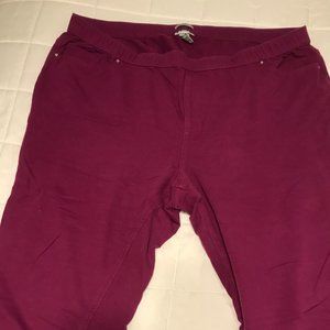 Catherines Fushcia Knit Capri Jean 3X